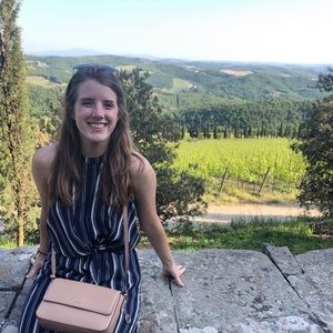 Meet your Posher, Erin